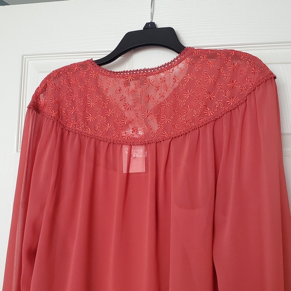 Neiman Marcus Embroidered Tie Neck Blouse - Picture 4 of 10